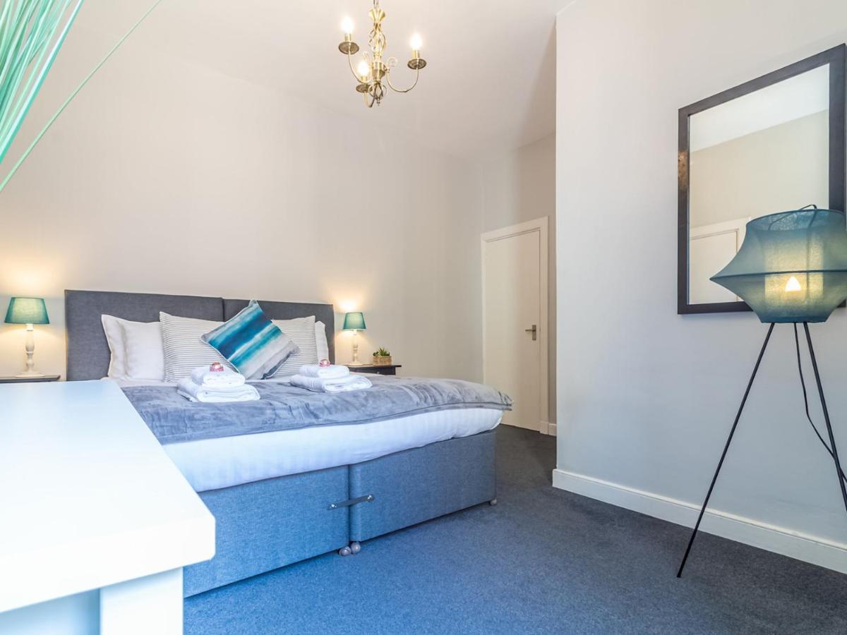 Pass The Keys Spacious And Homely Flat On The Royal Mile Edinburgh Exterior photo